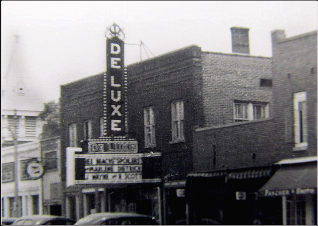 Deluxe Theatre - OLD PHOTO